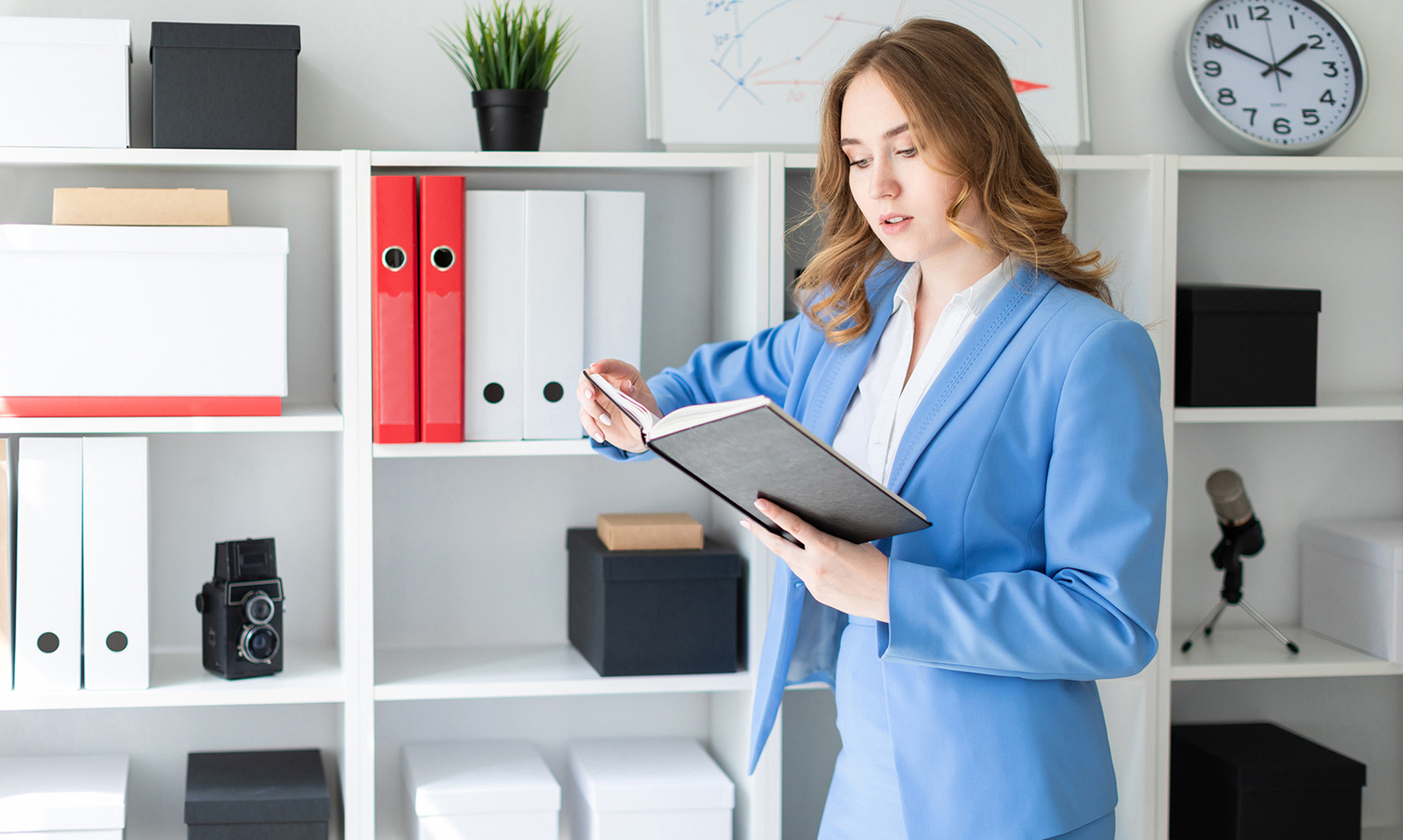 Your International Education<span><br></span><span class="bg-primary">Starts Here</span>